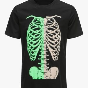 Mens Large Black T-Shirt with Glow-in-the-Dark Skeleton Design